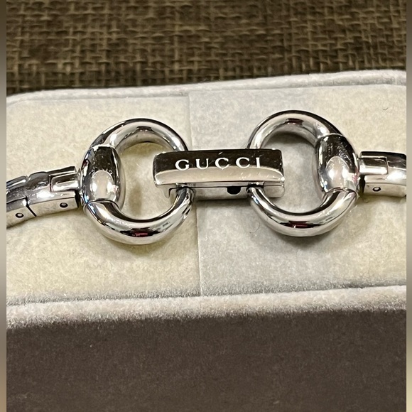 GUCCI PRE-LOVED AUTHENTIC ‘TORNABUONI’ 119 SST BRACELET 4 DIAMONDS WATCH main image 5